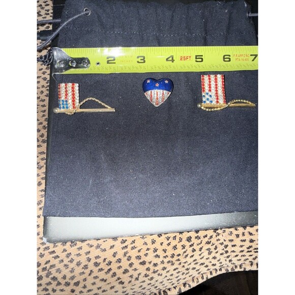 Lot of 3 Patriotic Brooches: Rhinestone Heart & American Flag Pins Jewelry USA - Picture 8 of 9